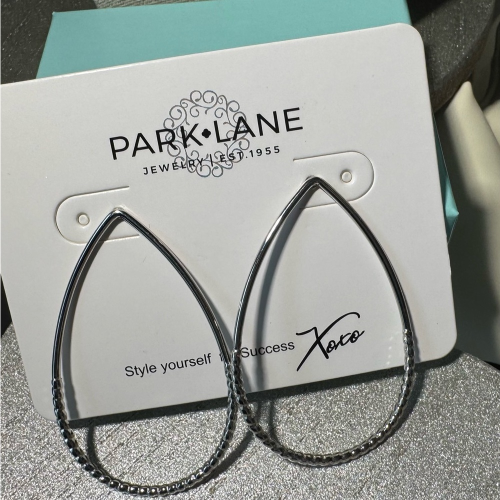 Park Lane Almond Earrings  Silver